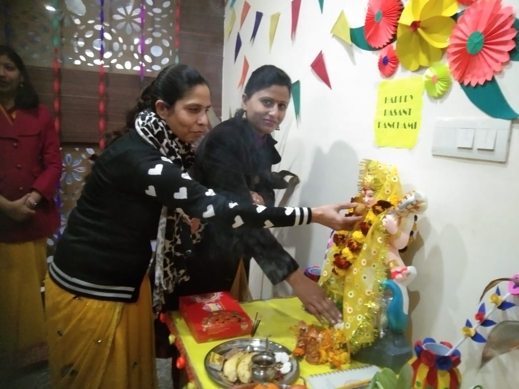 Saraswati Pujan At Excellia School 2022